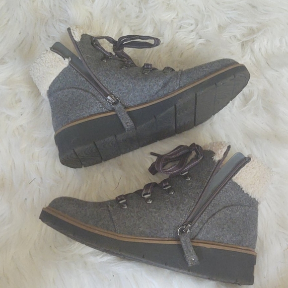 Dr Scholl's Wool Ankle booties - Picture 2 of 5